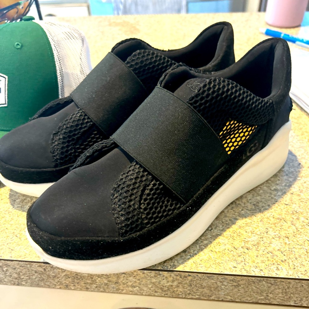 Ugg LIBU Sneaker